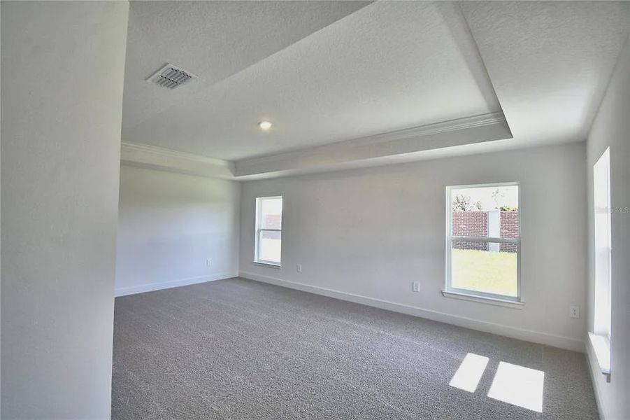 Spacious, unfurnished interior of a new home in Lake Juliana Estates, Auburndale (Image 21).