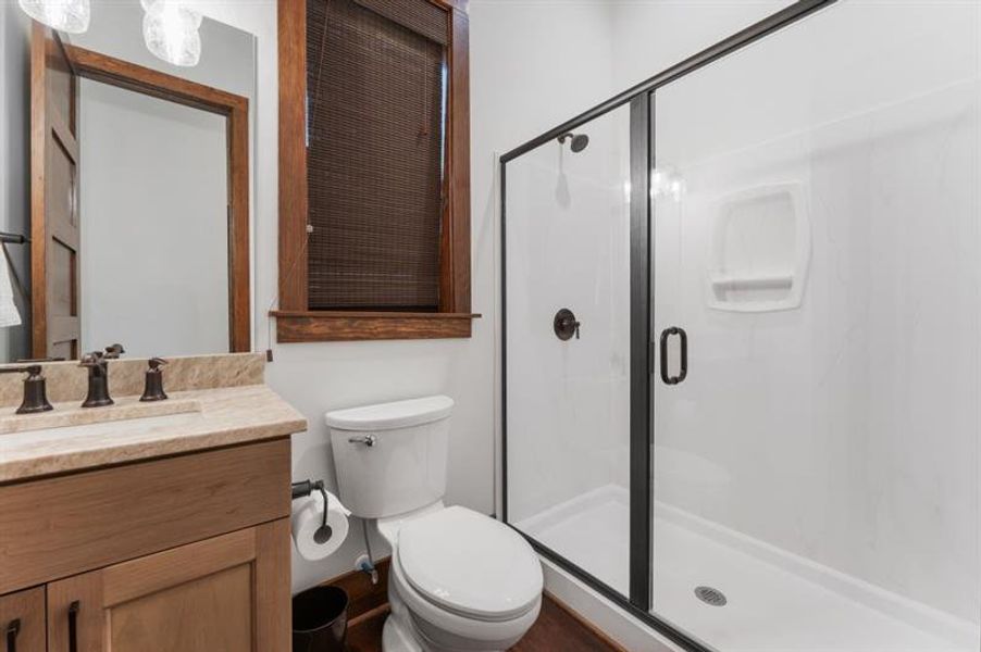 Furnished interior view inside a new home in , Newnan (Image 35).