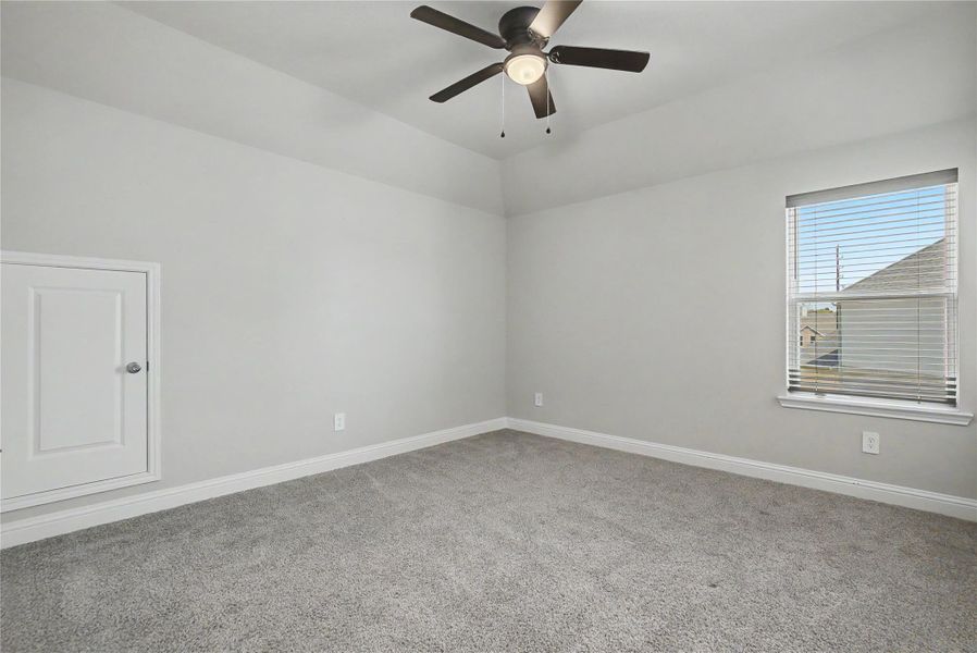 Spacious, unfurnished interior of a new home in , Tomball (Image 36). Spacious, unfurnished interior of a new home in , Tomball (Image 36).