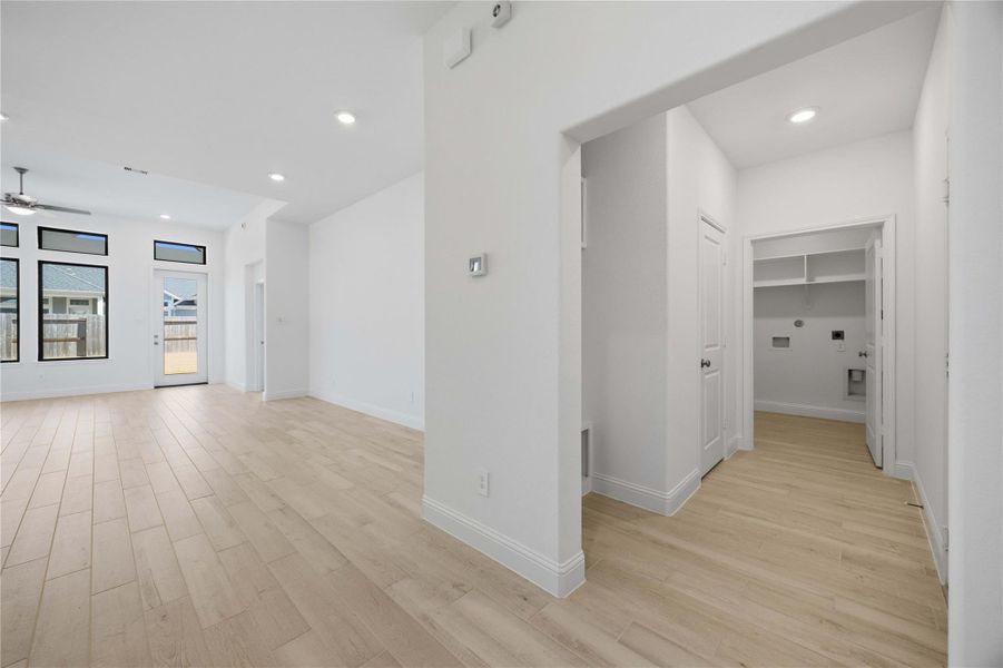 Spacious, unfurnished interior of a new home in Sienna, Missouri City (Image 22). Spacious, unfurnished interior of a new home in Sienna, Missouri City (Image 22).