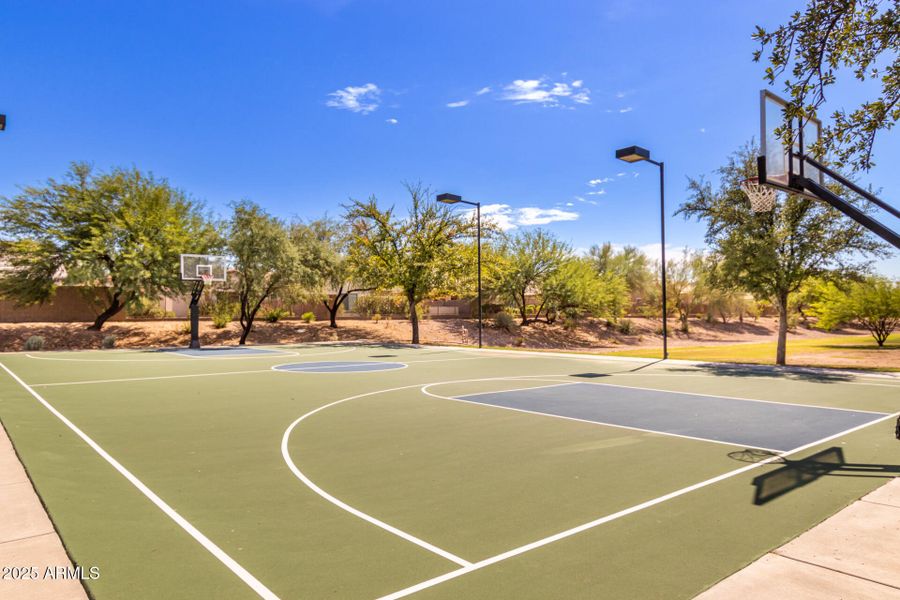 Community Amenities Community Amenities