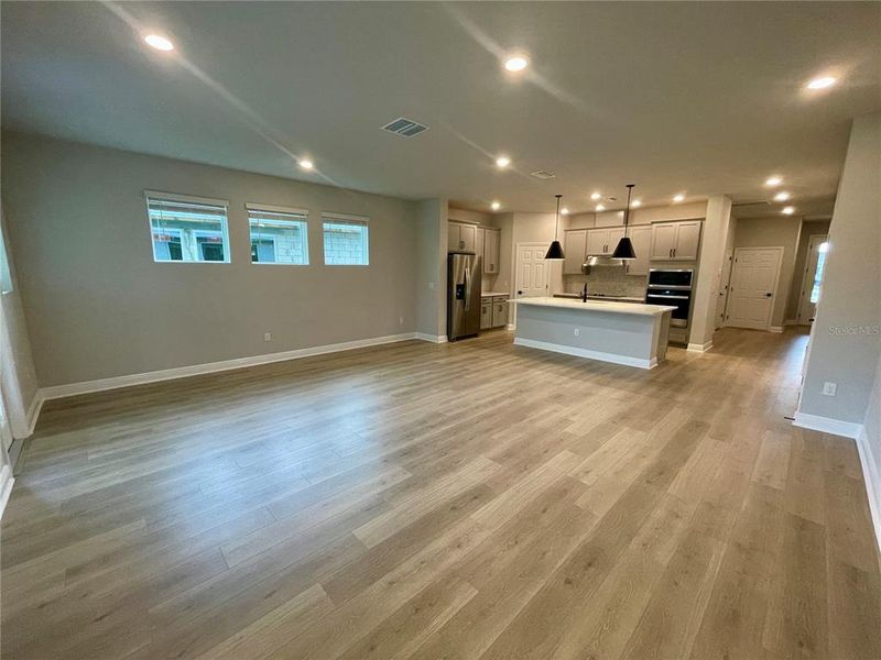 Spacious, unfurnished interior of a new home in , Parrish (Image 17).