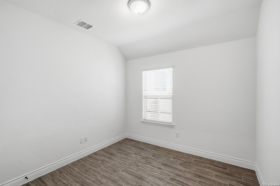 Spacious, unfurnished interior of a new home in Corley Farms, Boerne (Image 26). Spacious, unfurnished interior of a new home in Corley Farms, Boerne (Image 26).