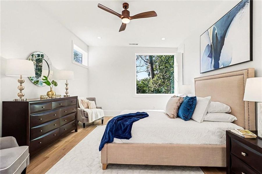 Furnished interior view inside a new home in , Atlanta (Image 45). Furnished interior view inside a new home in , Atlanta (Image 45).