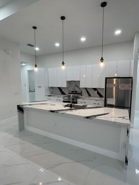 ac311a55-bf97-4e42-ba56-4e108ff6f383