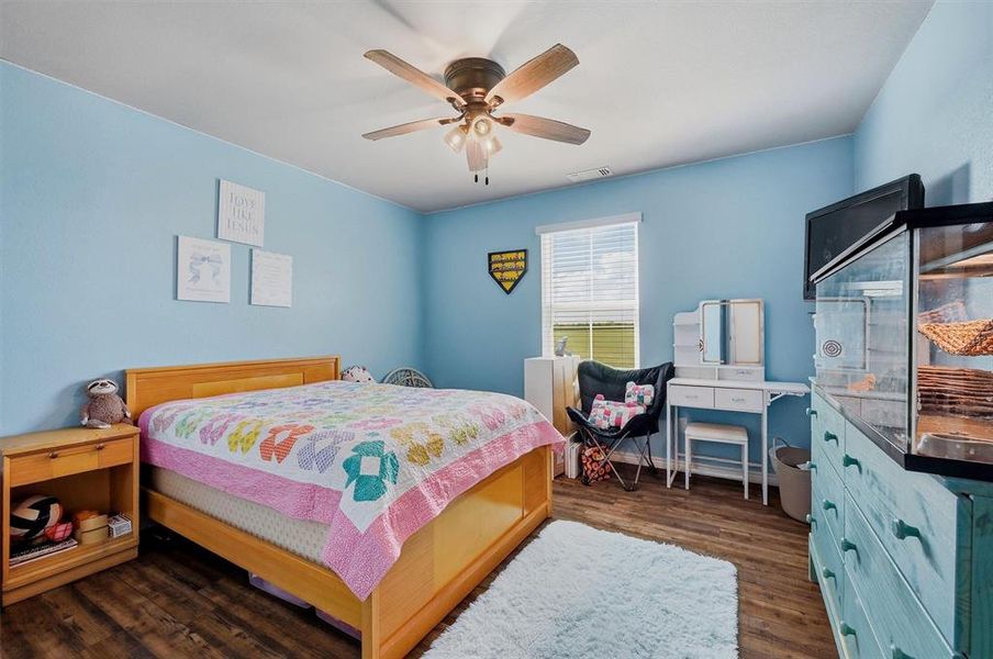 Furnished interior view inside a new home in , Sherman (Image 8).