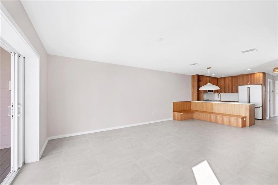 Spacious, unfurnished interior of a new home in , Boca Grande (Image 31). Spacious, unfurnished interior of a new home in , Boca Grande (Image 31).