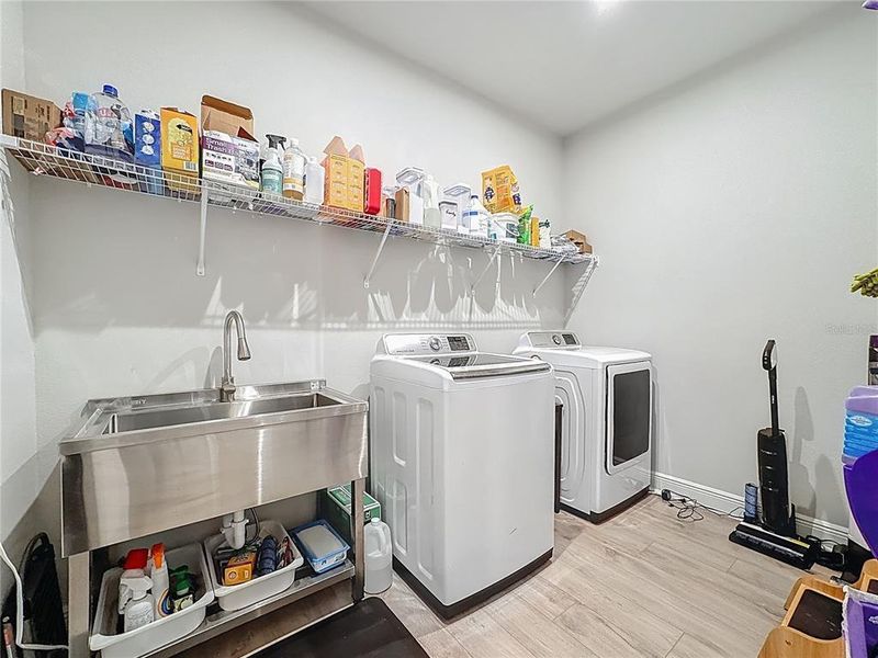 Furnished interior view inside a new home in Windwater, Parrish (Image 40). Furnished interior view inside a new home in Windwater, Parrish (Image 40).