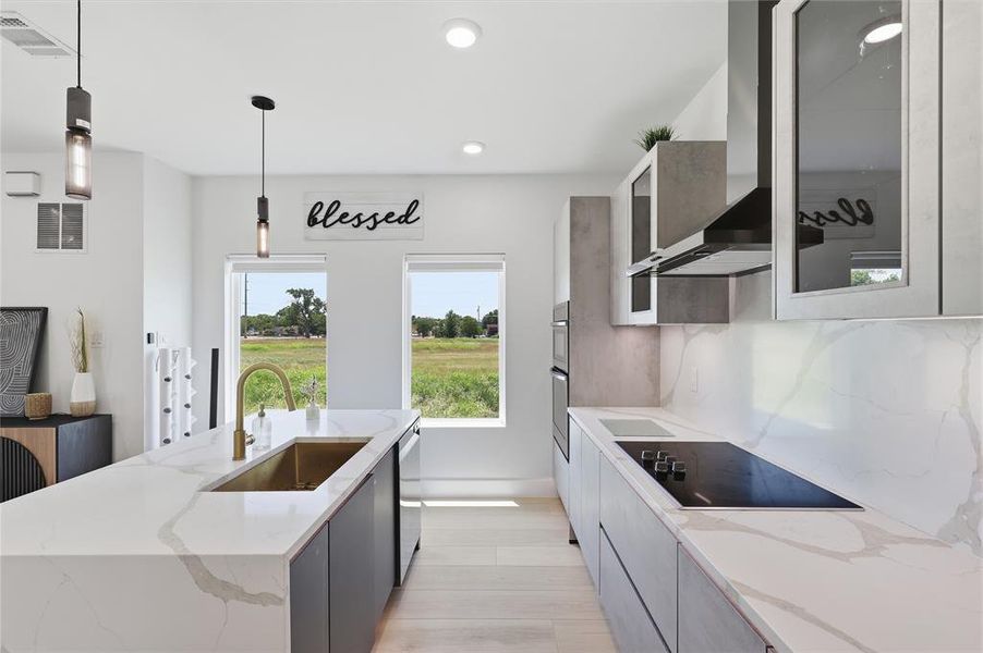 Furnished interior view inside a new home in , Dallas (Image 16).