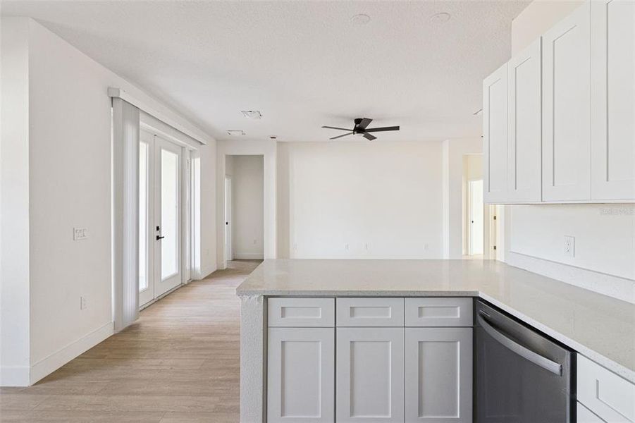 Furnished interior view inside a new home in , Kissimmee (Image 9).