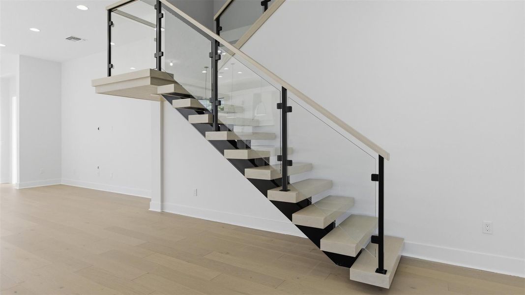 Spacious, unfurnished interior of a new home in Artistry Palm Beach, Palm Beach Gardens (Image 15). Spacious, unfurnished interior of a new home in Artistry Palm Beach, Palm Beach Gardens (Image 15).