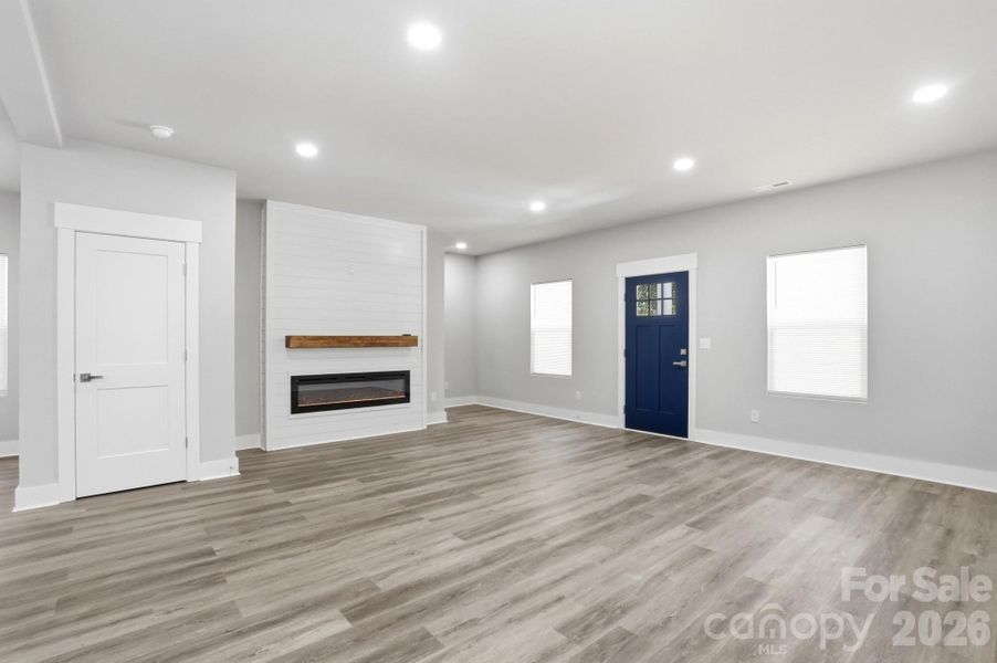 Spacious, unfurnished interior of a new home in , Lancaster (Image 35).
