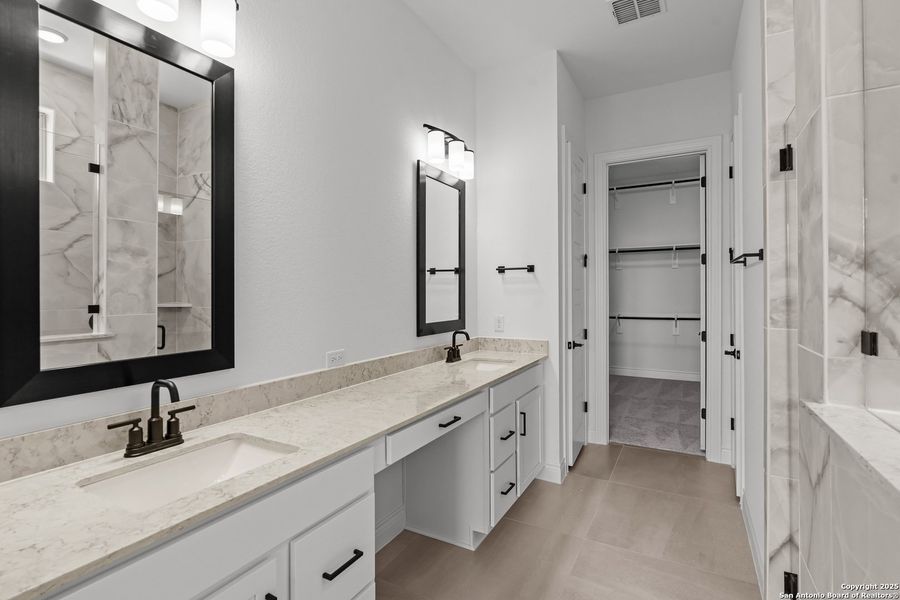 Furnished interior view inside a new home in Bison Ridge, San Antonio (Image 7). Furnished interior view inside a new home in Bison Ridge, San Antonio (Image 7).