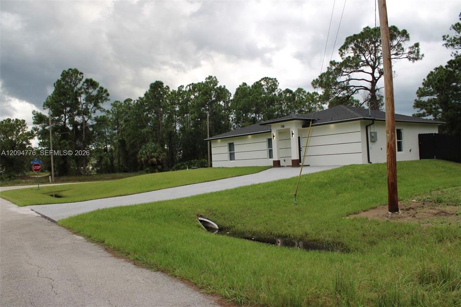 Image 15 of a home in .