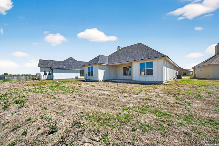Exterior details and patio area of a home in Boehme Ranch, Castroville (Image 31).