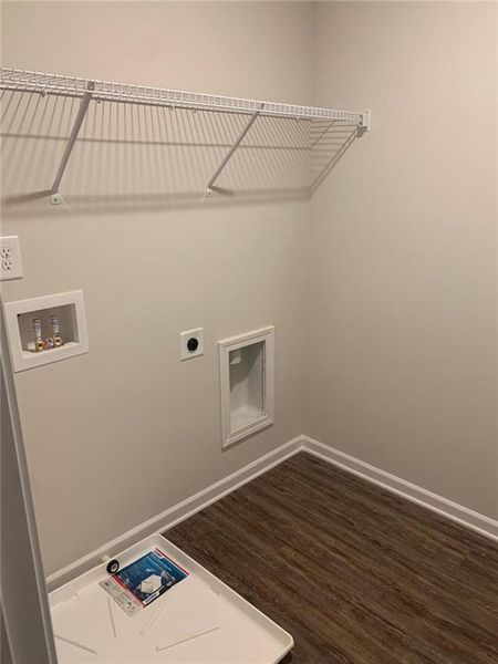 Spacious, unfurnished interior of a new home in , Dawsonville (Image 11).