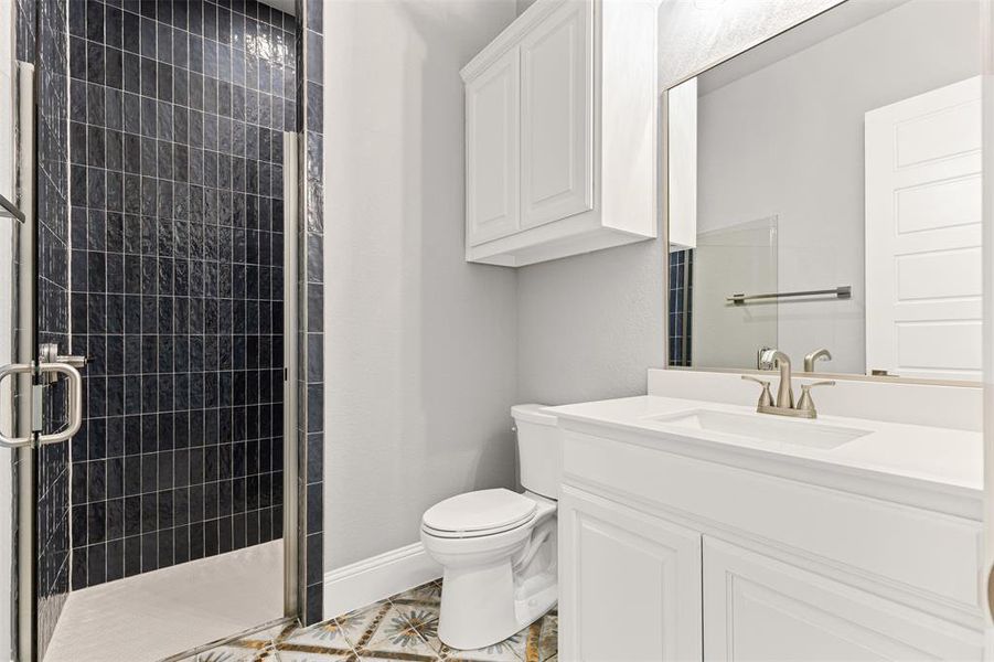 Furnished interior view inside a new home in , Weatherford (Image 7).