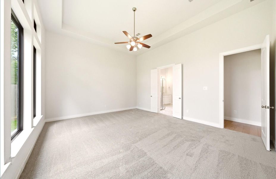 Spacious, unfurnished interior of a new home in The Woodlands Hills 65′, Willis (Image 35). Spacious, unfurnished interior of a new home in The Woodlands Hills 65′, Willis (Image 35).
