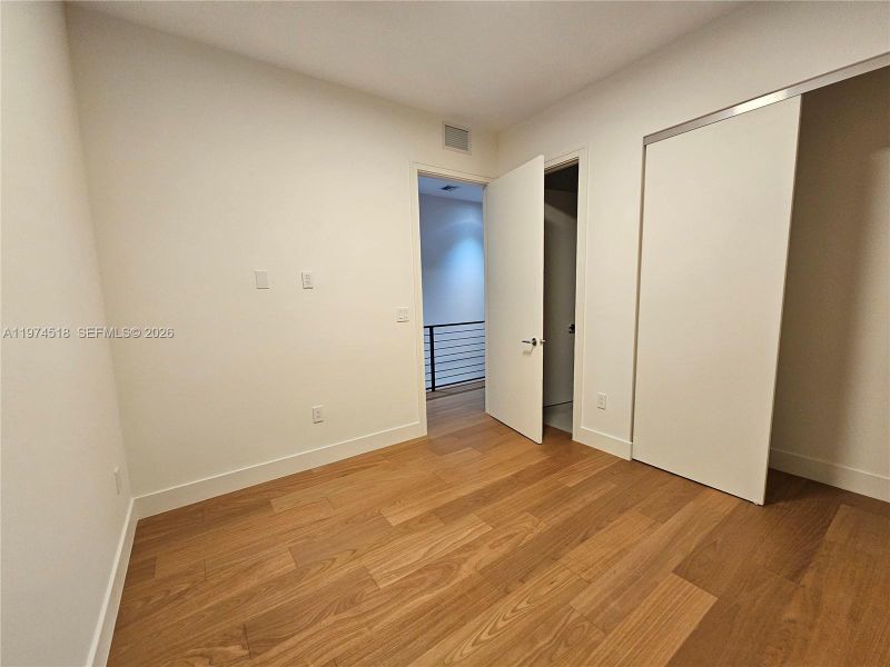 Spacious, unfurnished interior of a new home in , Miami (Image 21).