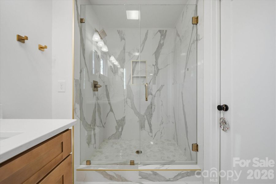 Image 39 of a home in .