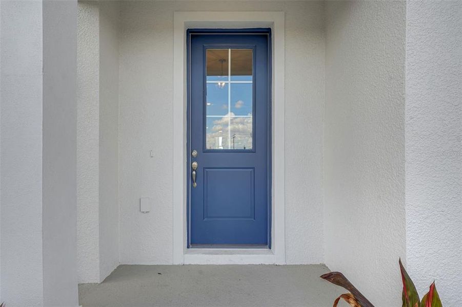 Exterior details and patio area of a home in Shores at Mirada, San Antonio (Image 4).