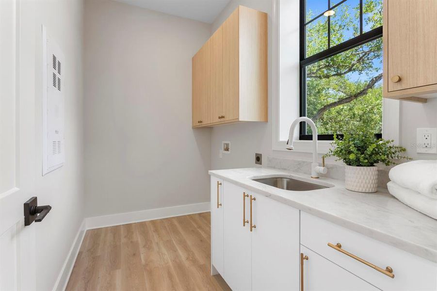 Furnished interior view inside a new home in , Tampa (Image 36).