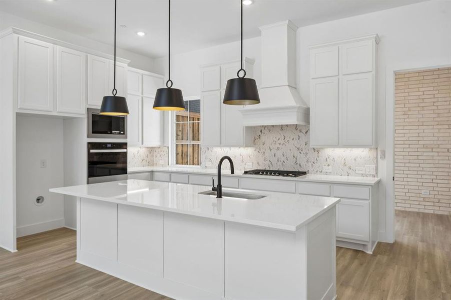 Furnished interior view inside a new home in , Frisco (Image 7).