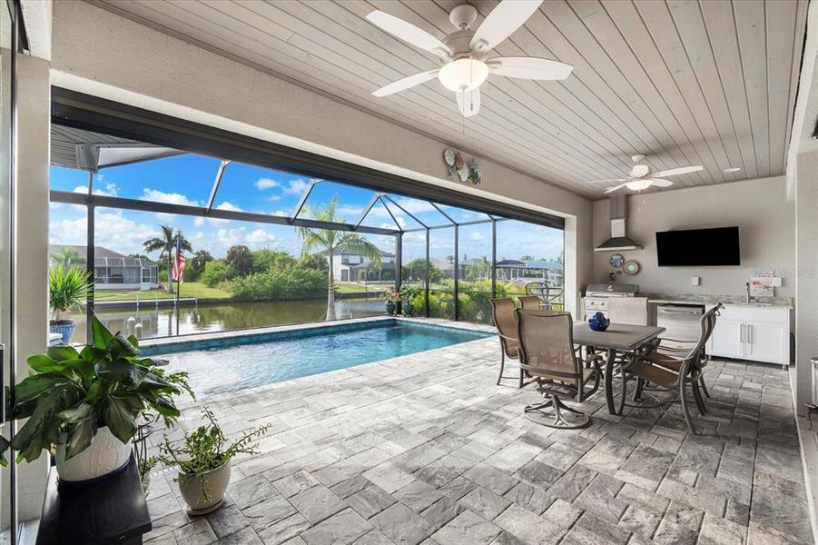 Exterior details and patio area of a home in , Port Charlotte (Image 4).