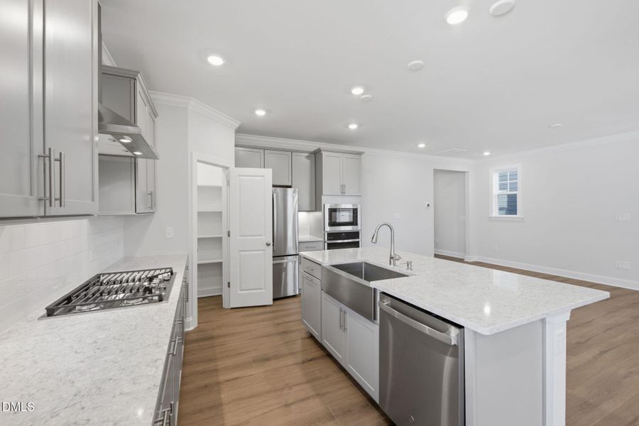 SUN_Rosedale_Pic_Tinsley-19