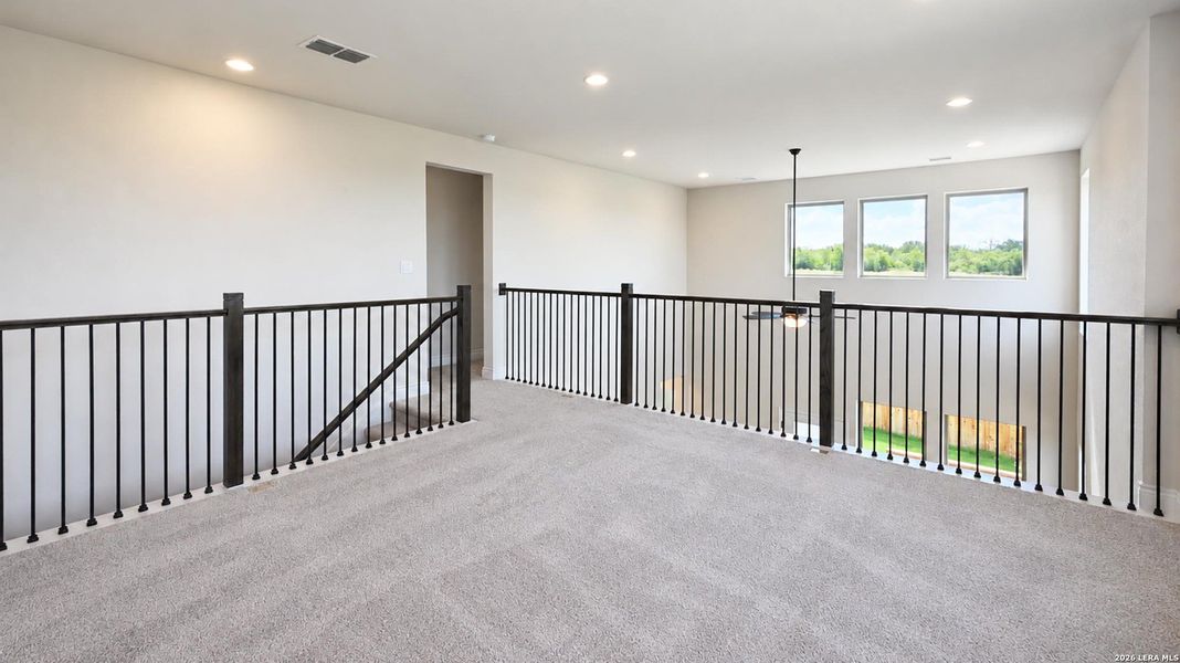 Spacious, unfurnished interior of a new home in Legacy at Lake Dunlap, New Braunfels (Image 20).