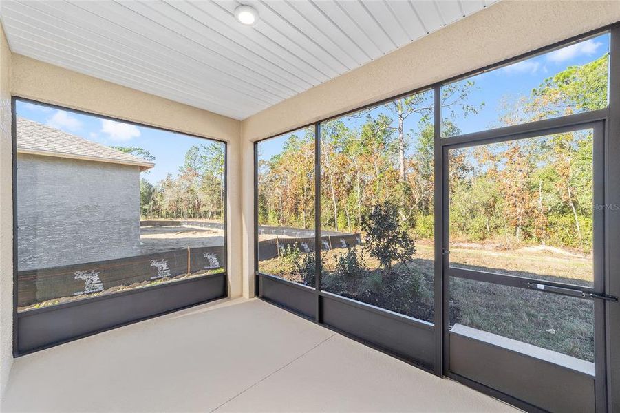 Exterior details and patio area of a home in , Ocala (Image 19). Exterior details and patio area of a home in , Ocala (Image 19).
