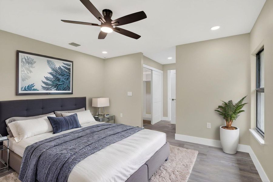 28-web-or-mls-P1171093 virtually staged