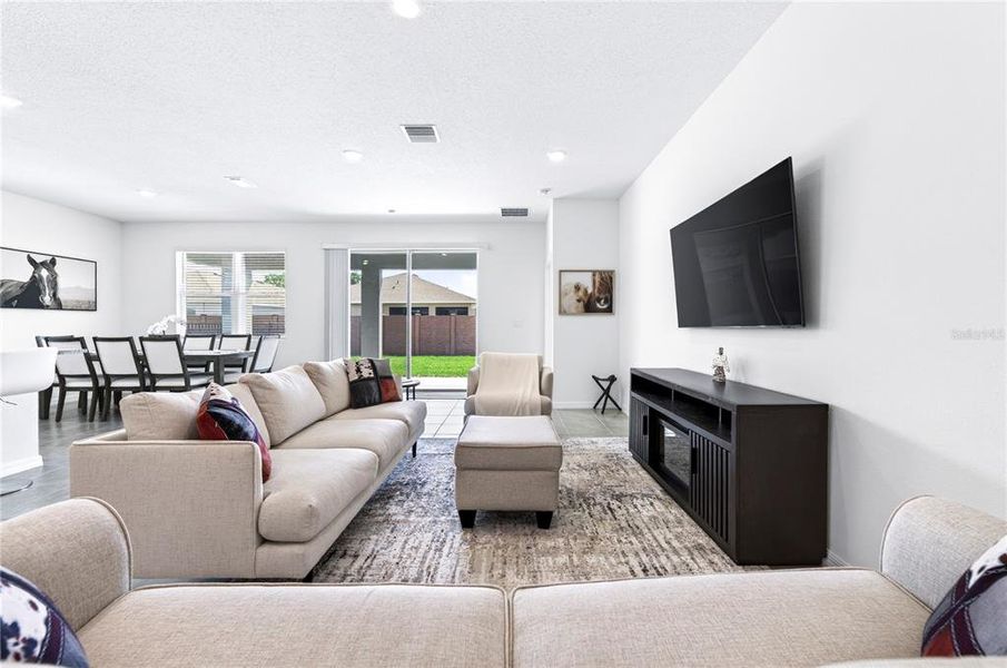 Furnished interior view inside a new home in , Ocala (Image 18).