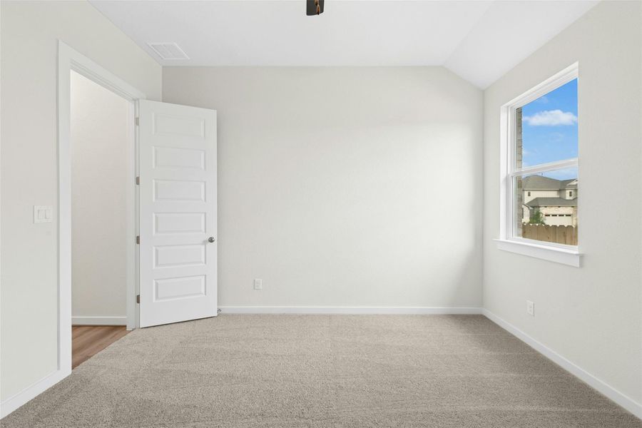 Spacious, unfurnished interior of a new home in University Heights, Round Rock (Image 26). Spacious, unfurnished interior of a new home in University Heights, Round Rock (Image 26).