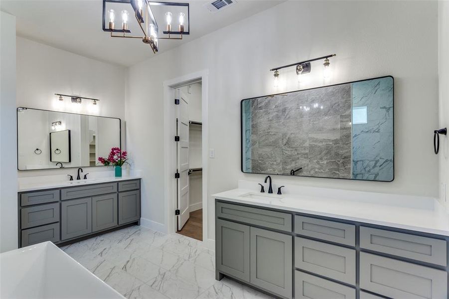 Furnished interior view inside a new home in Woodland Lakes, Weatherford (Image 28). Furnished interior view inside a new home in Woodland Lakes, Weatherford (Image 28).