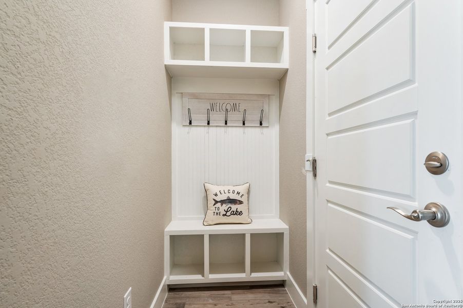 Spacious, unfurnished interior of a new home in , Canyon Lake (Image 15). Spacious, unfurnished interior of a new home in , Canyon Lake (Image 15).