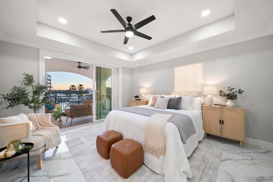 Furnished interior view inside a new home in , Clearwater Beach (Image 13).