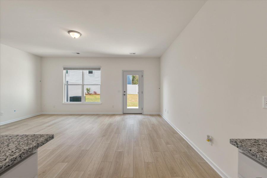 Spacious, unfurnished interior of a new home in The Landings at Montague, Goose Creek (Image 25).