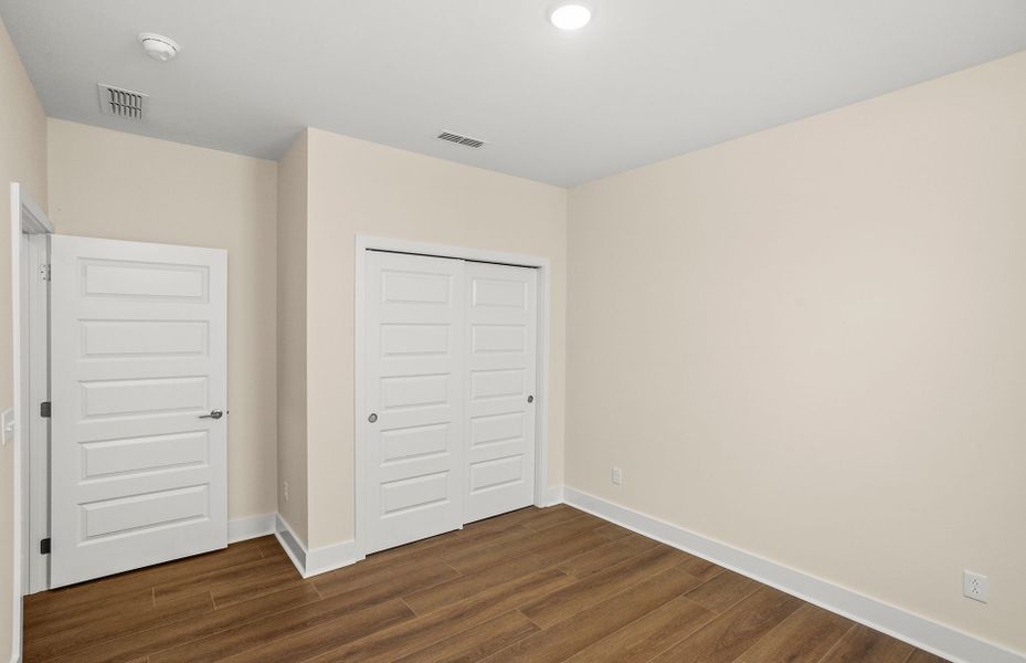 Spacious, unfurnished interior of a new home in Del Webb Barton Village, Lebanon (Image 15). Spacious, unfurnished interior of a new home in Del Webb Barton Village, Lebanon (Image 15).