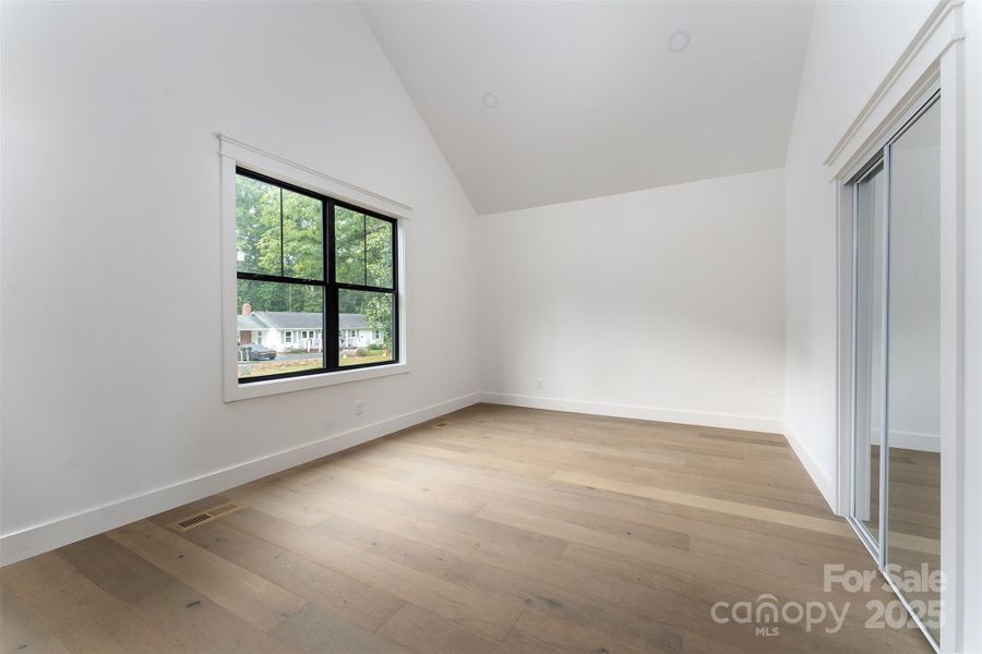 Spacious, unfurnished interior of a new home in , Hendersonville (Image 34).