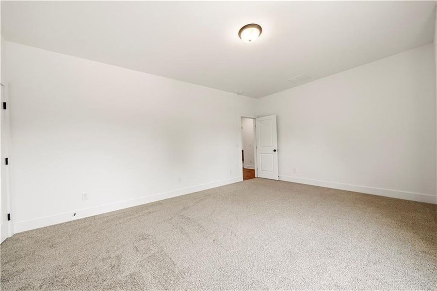 Spacious, unfurnished interior of a new home in , Cartersville (Image 33). Spacious, unfurnished interior of a new home in , Cartersville (Image 33).