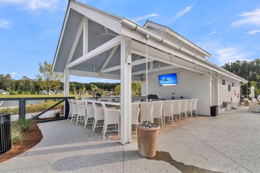 Community amenities in Horizons at Summers Corner | 55+, Summerville (Image 51).