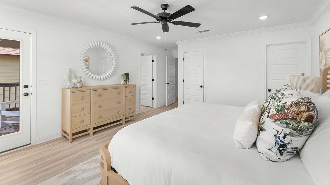 Furnished interior view inside a new home in Colonial East, Panama City Beach (Image 18).