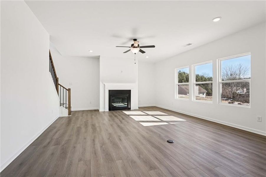 Spacious, unfurnished interior of a new home in Arbors at Richland Creek, Buford (Image 29).