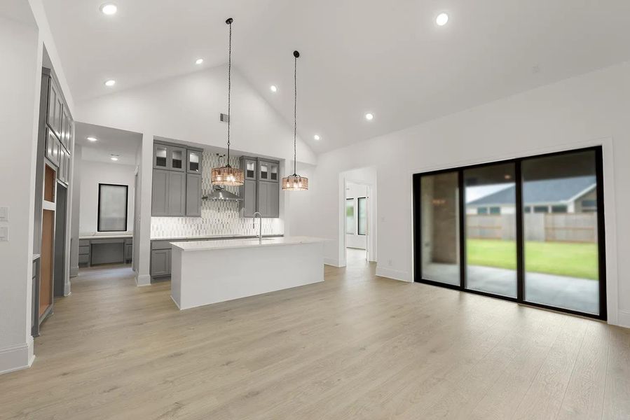 Vista A Family room