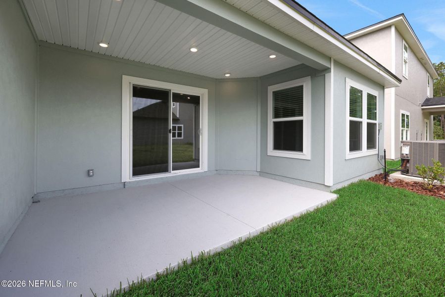 Exterior details and patio area of a home in Wilford Oaks, Orange Park (Image 25). Exterior details and patio area of a home in Wilford Oaks, Orange Park (Image 25).