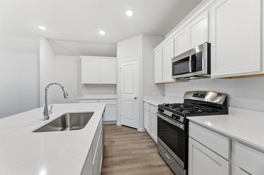 Representative (19) Representative (19)