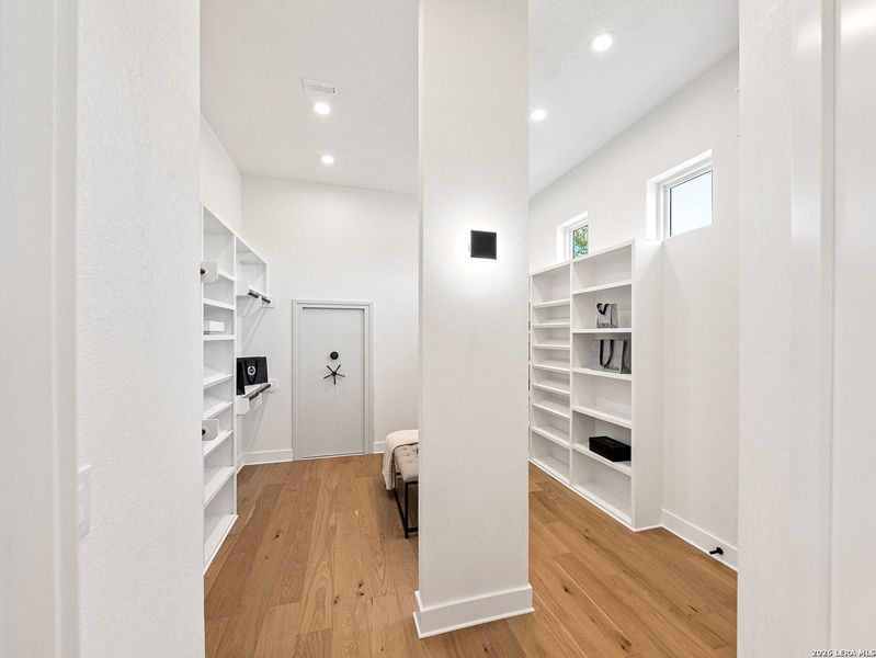 Image 42 of a home in .