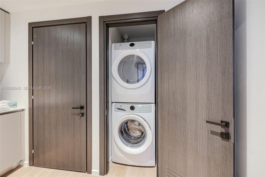 Close-up of interior finishes inside a home in The Elser Hotel & Residences, Miami (Image 21).