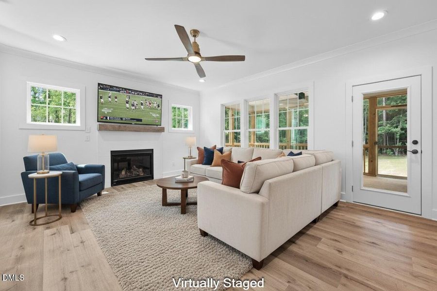 60 Purslane virtually staged (10)